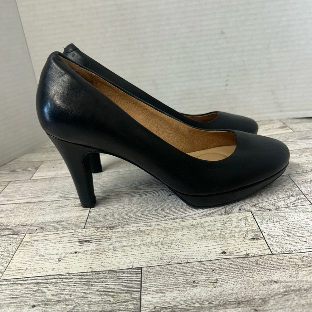 Clark’s indigo black leather heels pumps women’s size 6.5